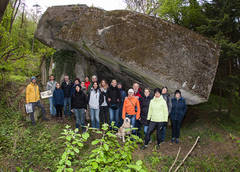 Gruppenfoto vor dem "Trafo" am Wachberg - Copyright des Fotos: Peter Pammer